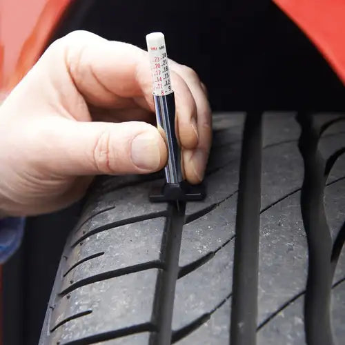 Dekton Tyre Pressure and Depth Gauges