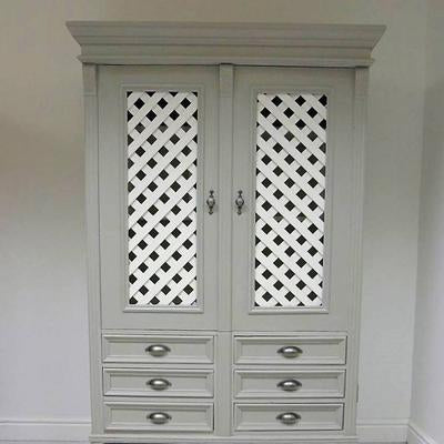 Original Artisan Range Posh Nelly