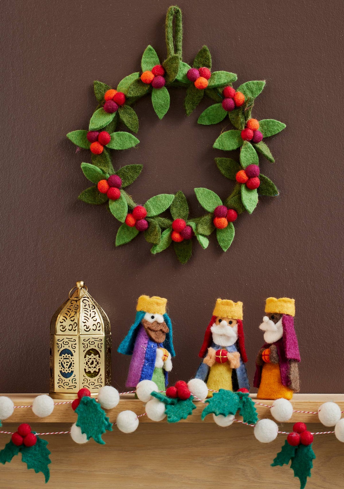 Felt Berry Wreath Small