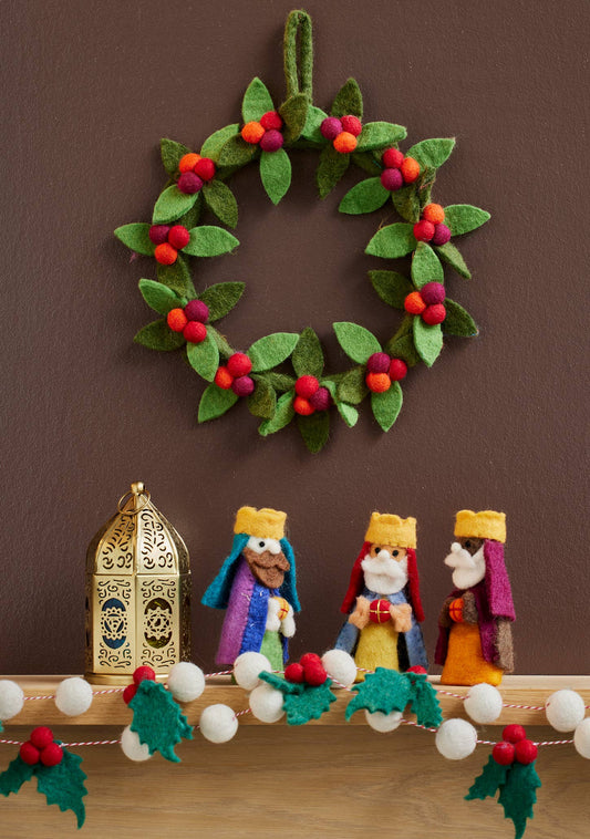 Felt Berry Wreath Small