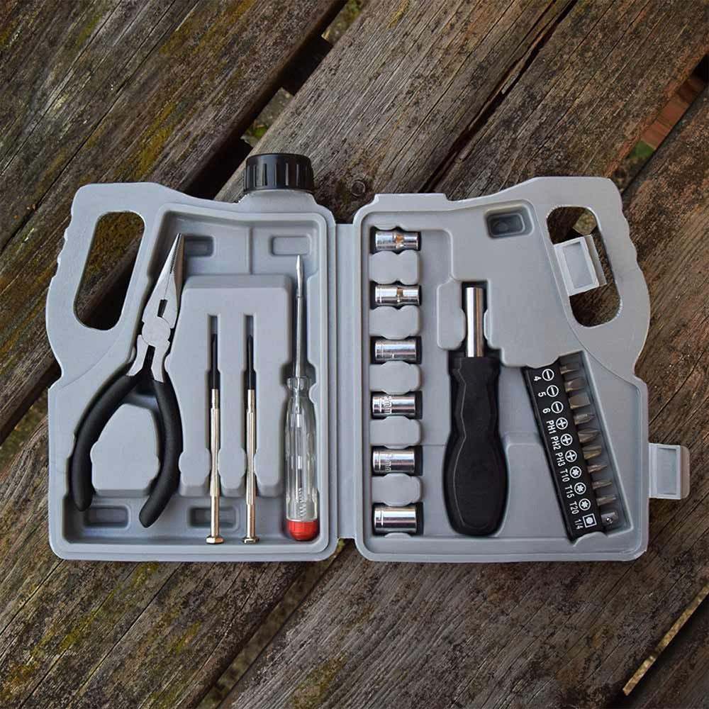 Jerrycan Toolbox 22 Piece Tool Set
