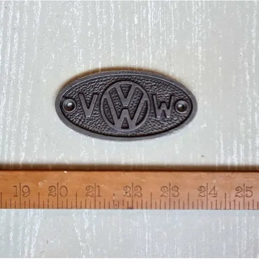 Plaque VOLKSWAGEN VW Oval Cast Antique Iron