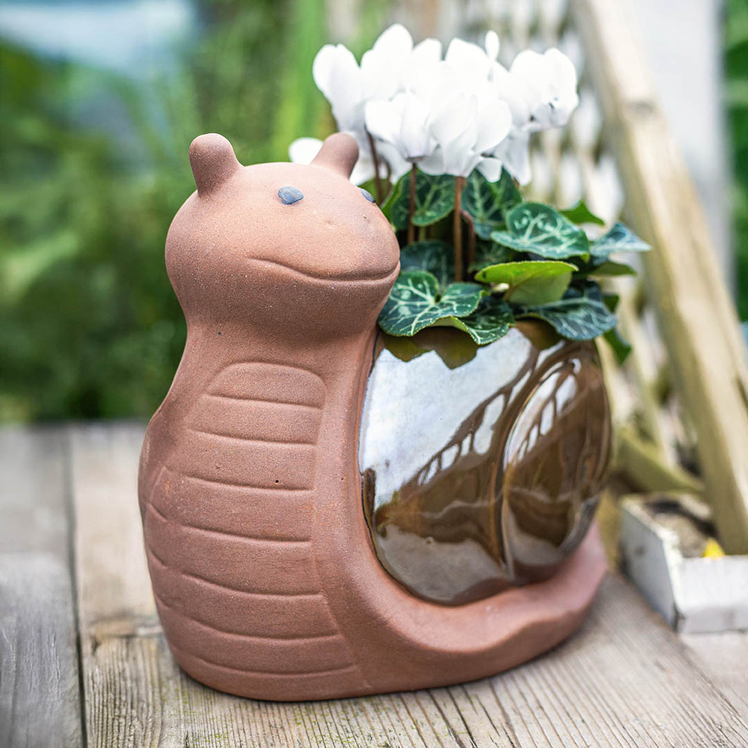 Glazed Snail Planter