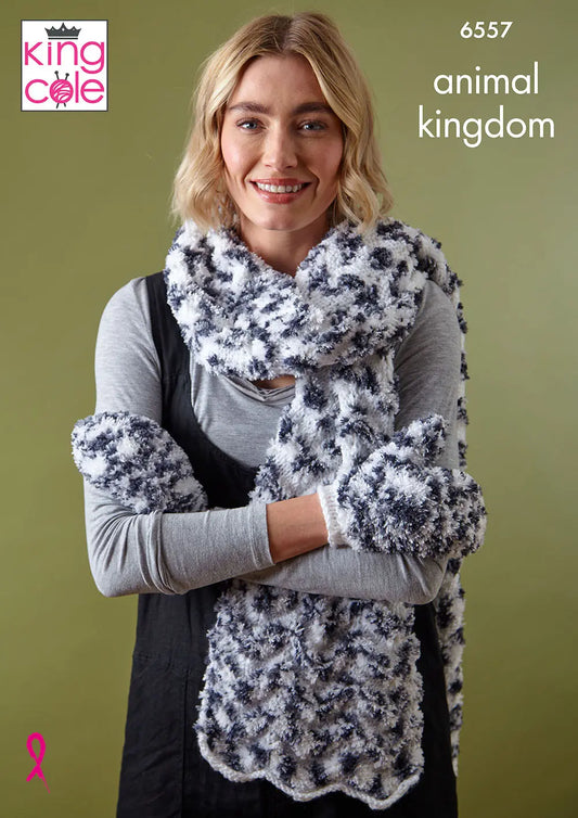 Accessories knitted in Animal Kingdom