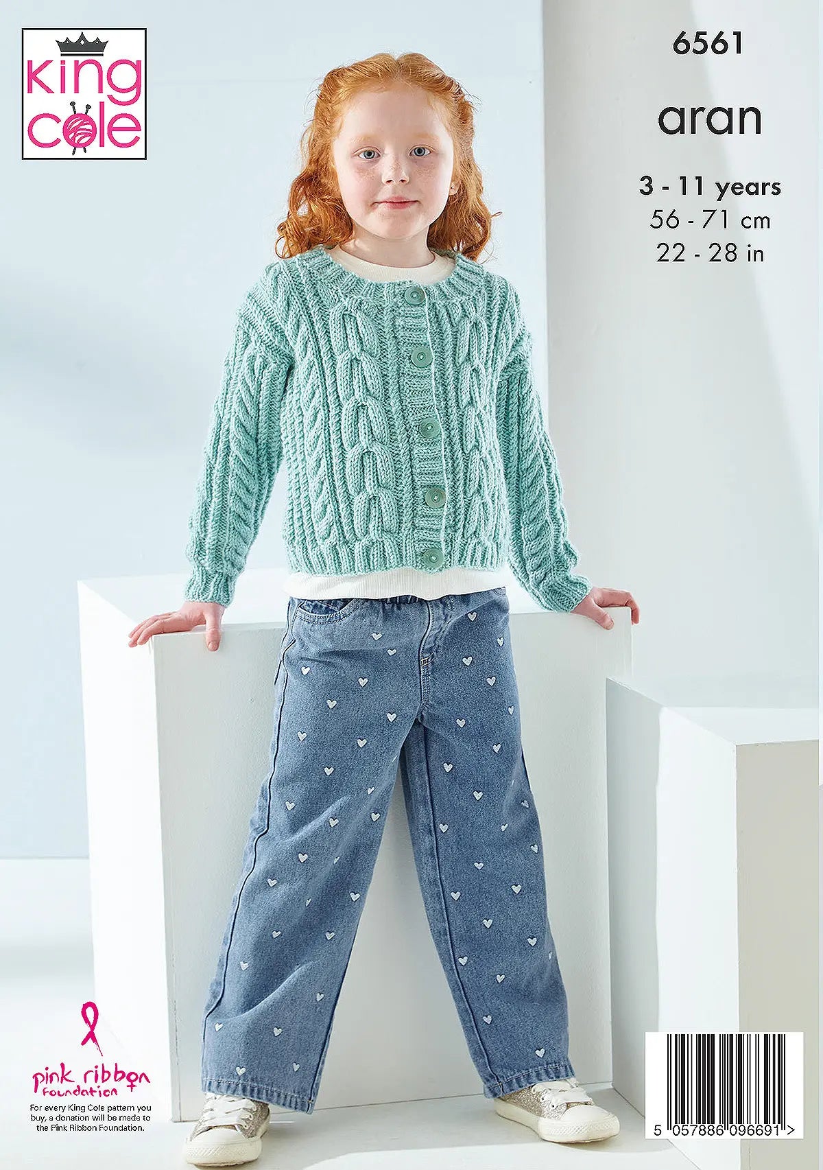 Cardigans knitted in Fashion Aran