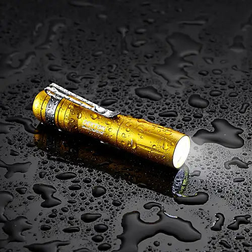 DEKTON Pro Light XF25 Stealth Flashlight