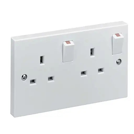 13A 2 Gang Switched Socket
